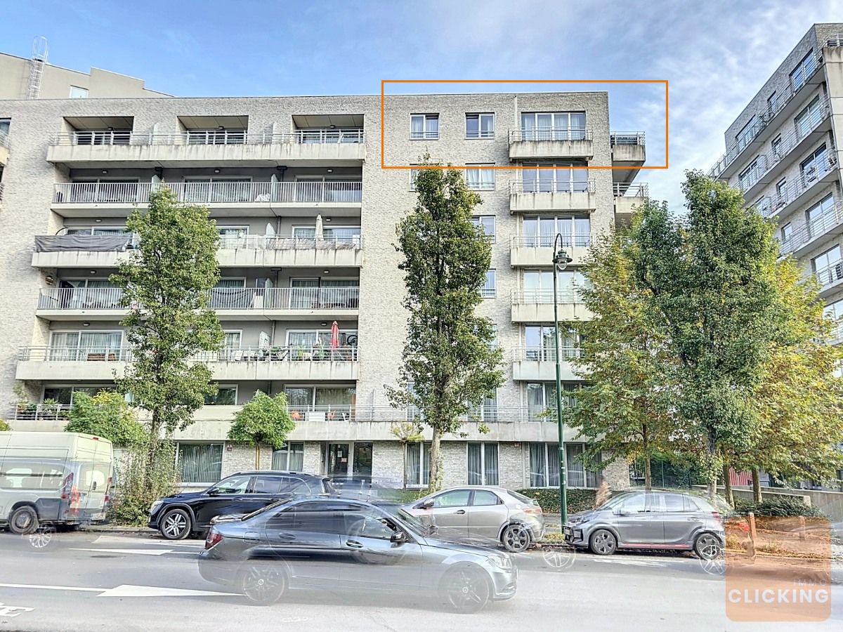 Toffe  penthouse met 3 slaapkamers en ruim terras foto {{pictureIndex}}
