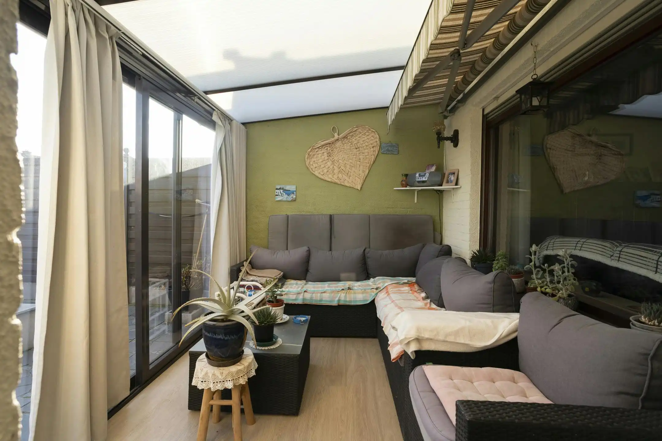 Gezinswoning met 3 slaapkamers en tuin te koop in Roeselare foto 23