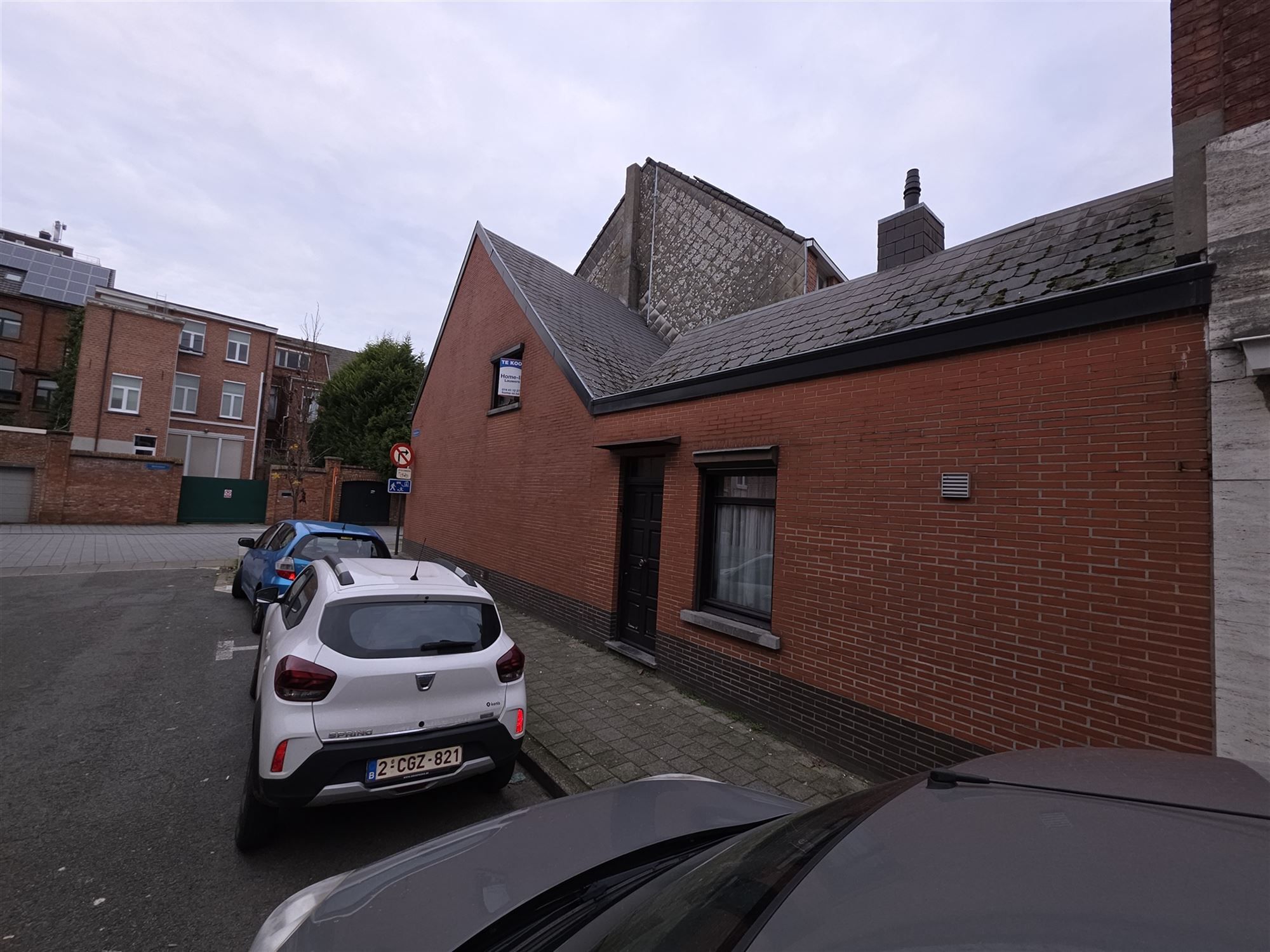 Hoekwoning nabij het centrum foto 18