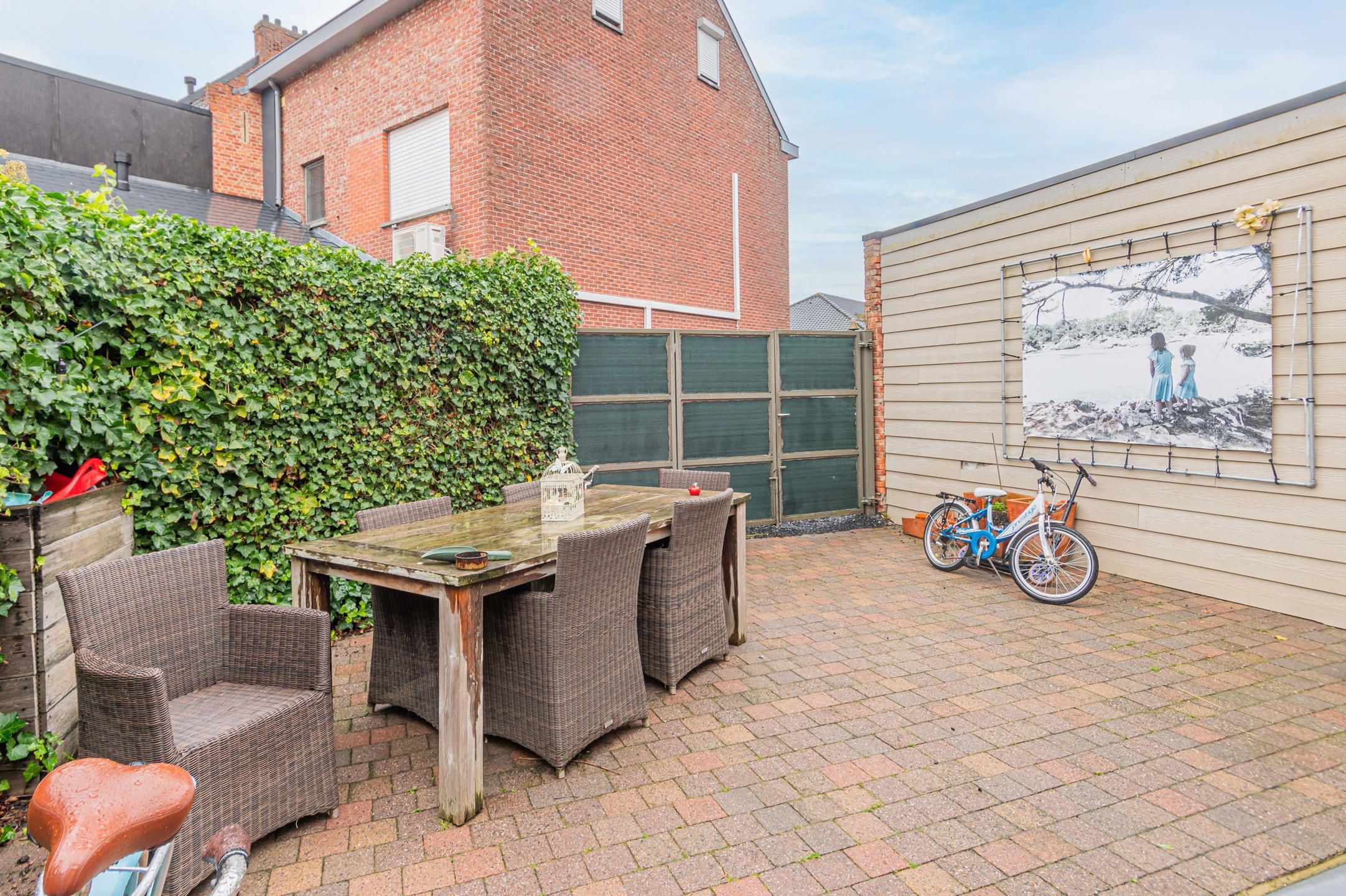 Lichtrijke woning met 4 slaapkamers in hartje Blaasveld foto 23