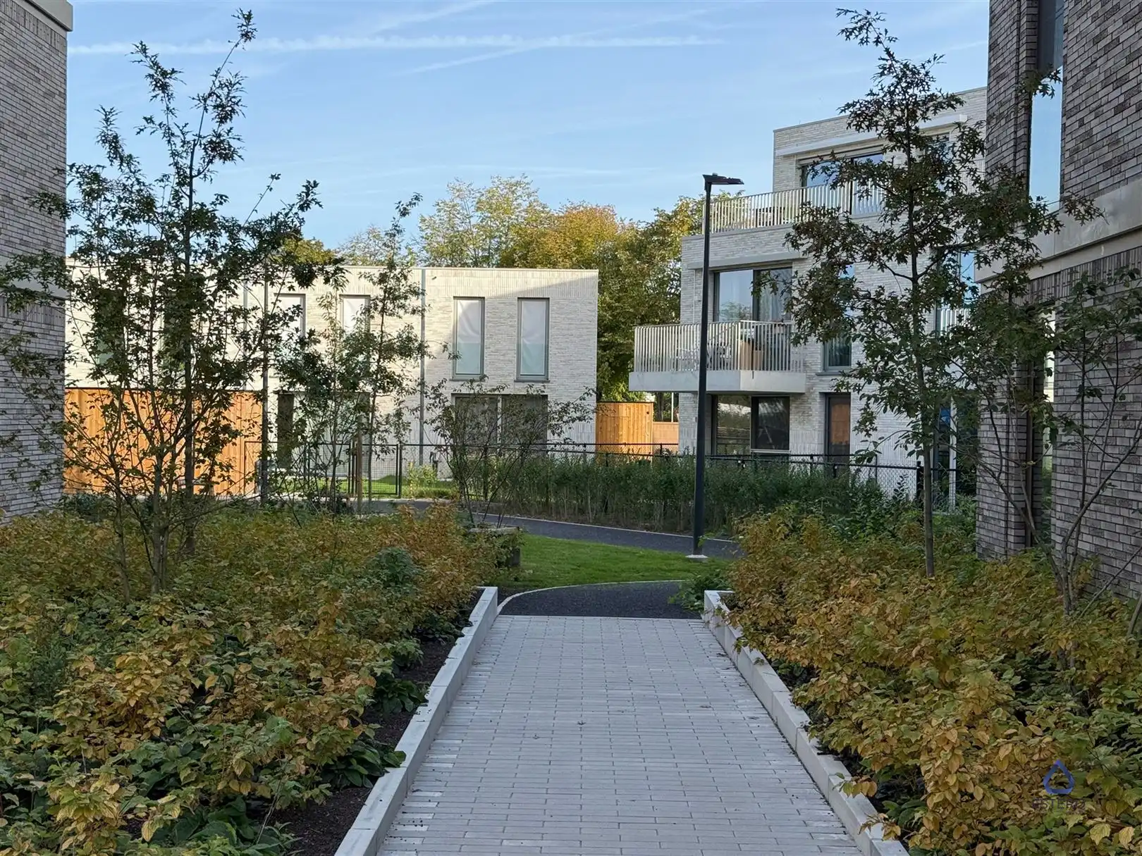 Nieuw duplexappartement met dubbel terras en garage foto 35