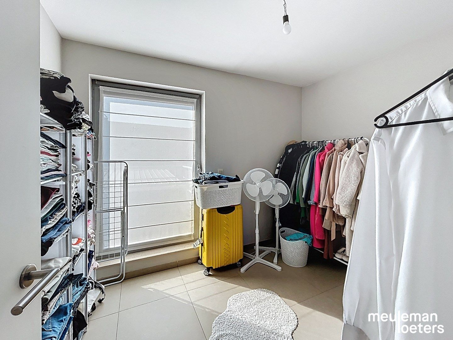 Ruim appartement met drie slaapkamers foto 9