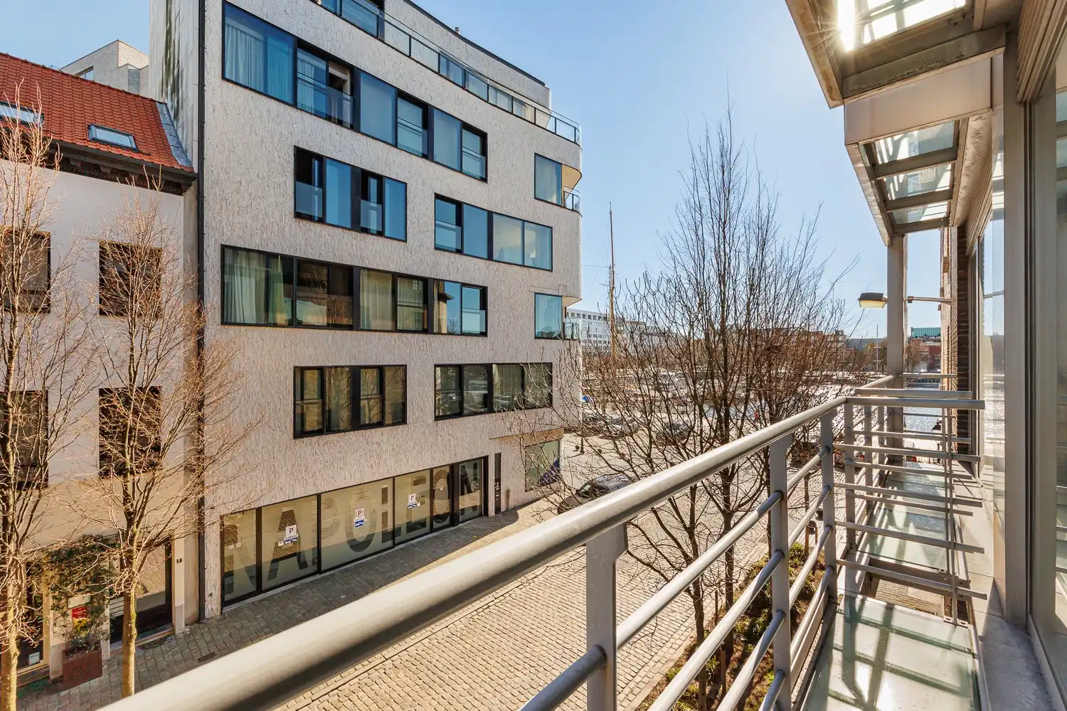 Ruim appartement 3slpks met zicht op de jachthaven ‘t Eiland foto 3