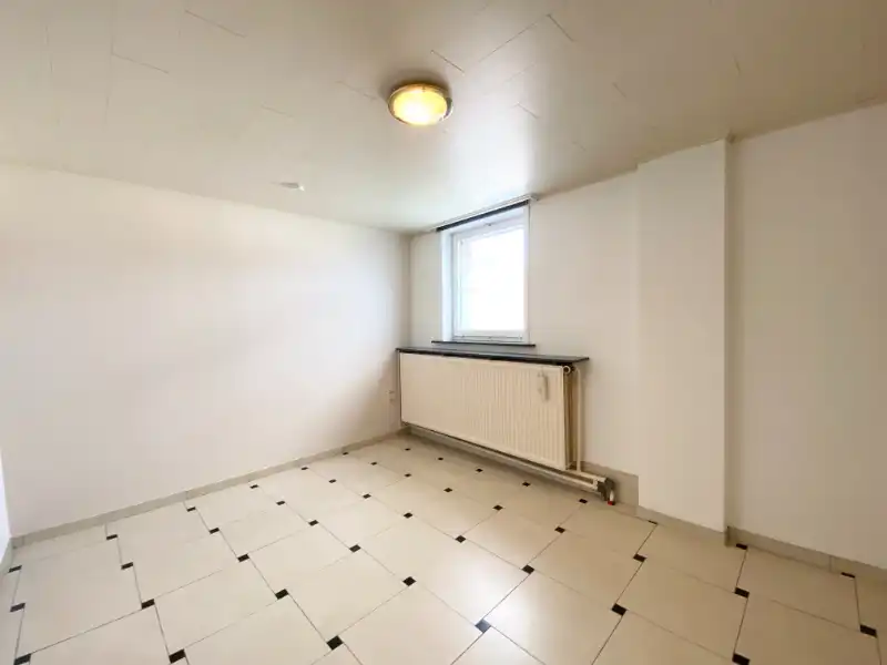 Gezellige woning met 2 slaapkamers, garage en groot terras foto 8