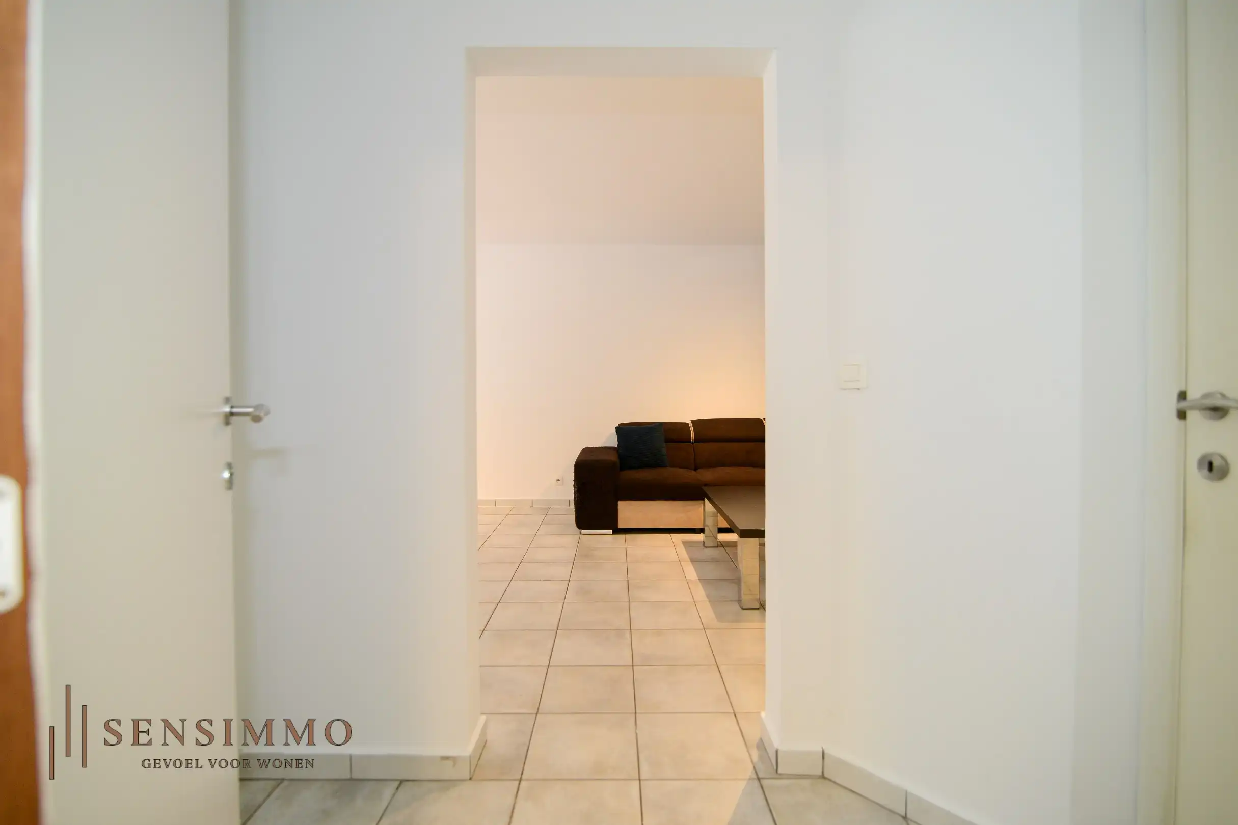 Instapklaar gelijkvloers appartement met 2 slpk foto 10