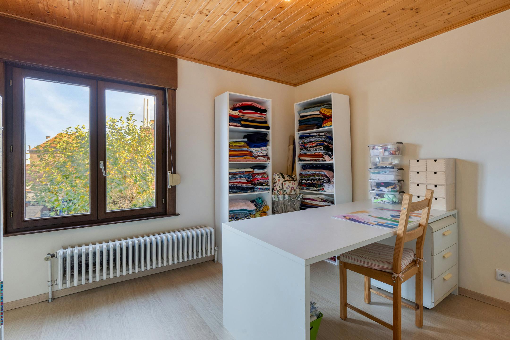 Instapklare woning met gezellige tuin te koop in Roeselare foto 15