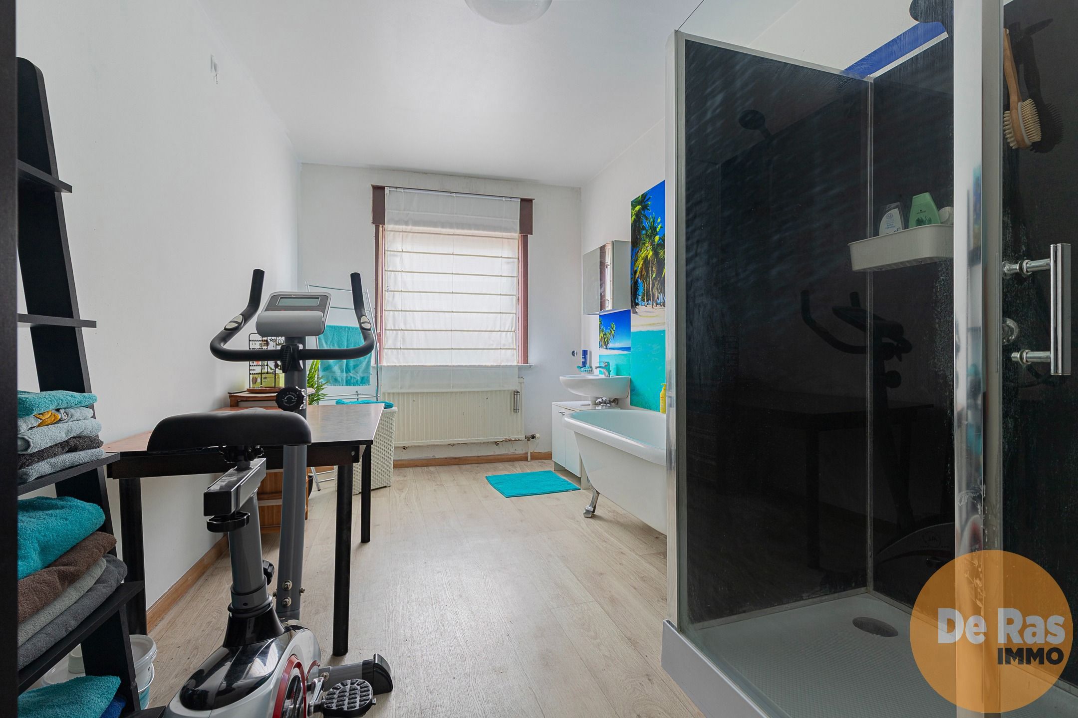 DENDERHOUTEM - RUIME WONING MET TUIN EN GARAGE foto 16