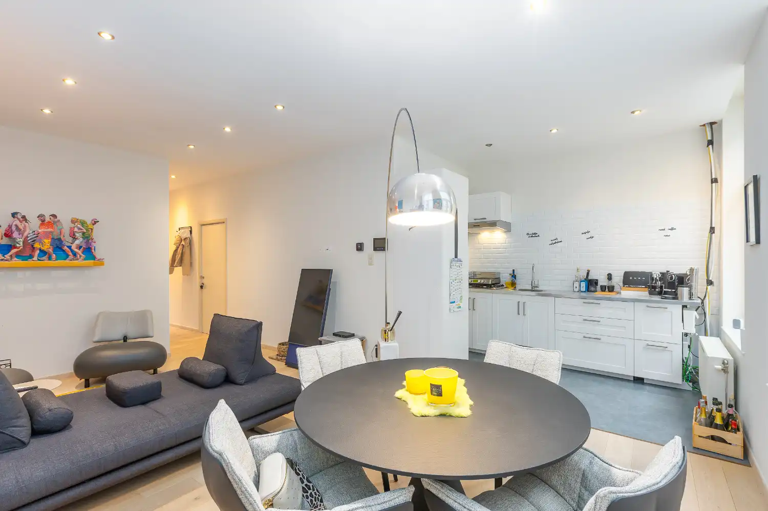 Gerenoveerd 1 slaapkamer appartement in het centrum van Oostende foto 2