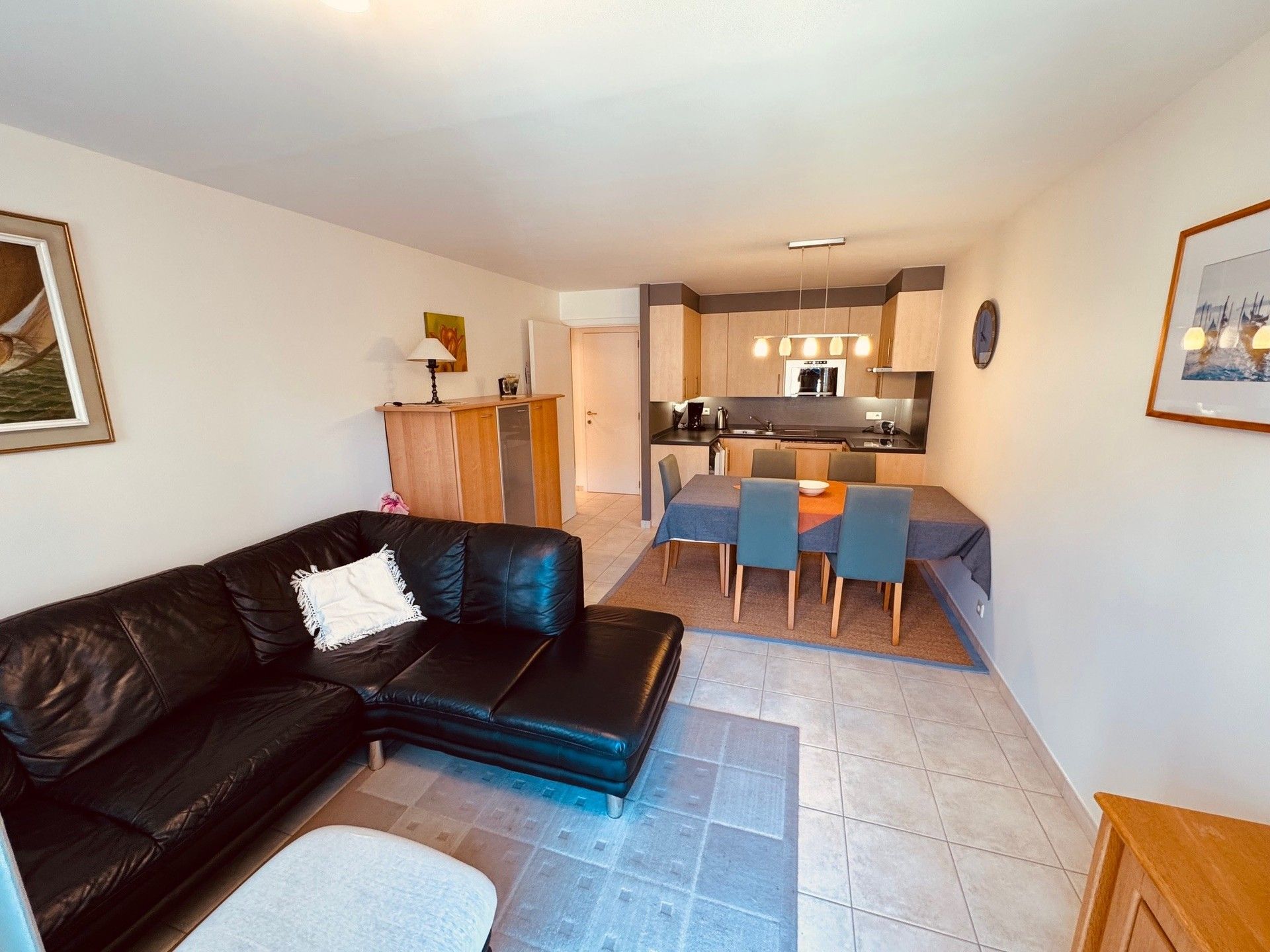 Zeer verzorgd tweeslaapkamer appartement te koop de Haan - Vosseslag. foto 4