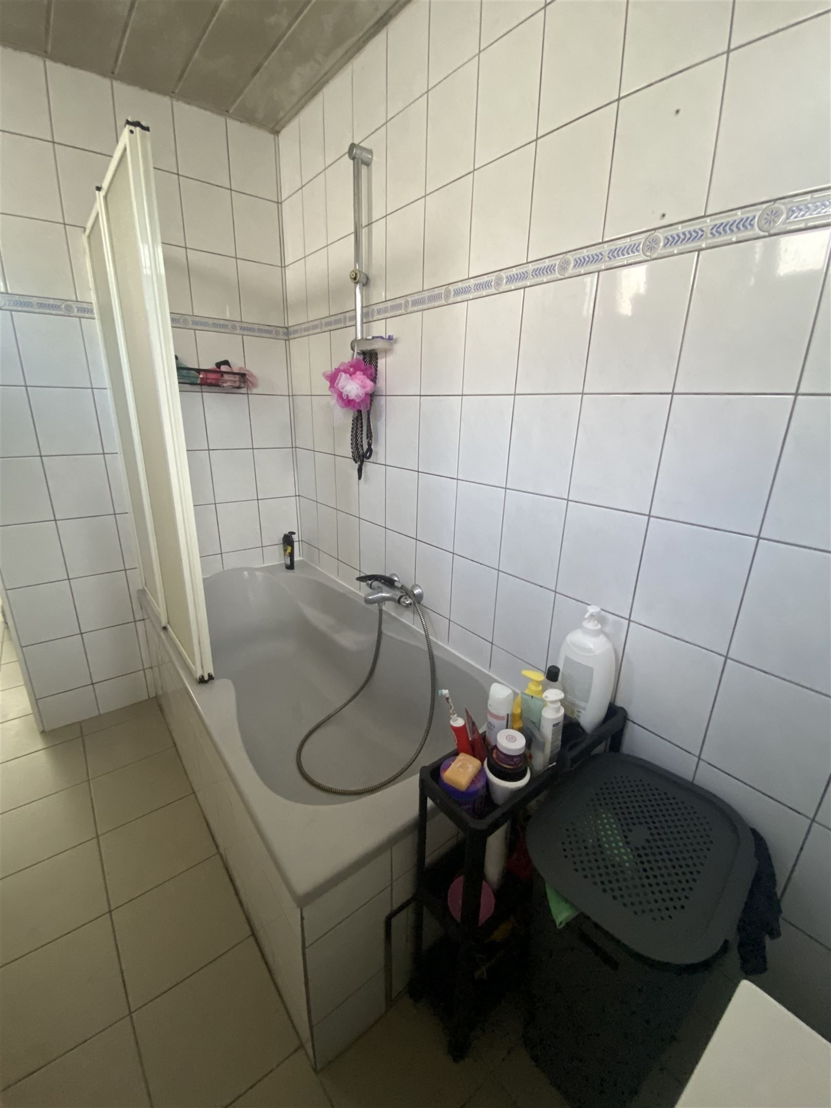 Ruime woning met 5 slpk foto 11
