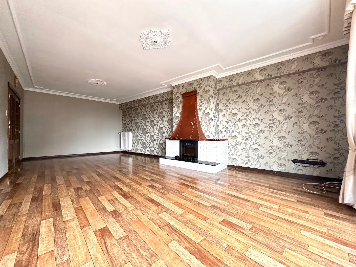 Centraal gelegen, energiezuinig appartement met 2 slaapkamers in het centrum van Tongeren-Borgloon foto {{pictureIndex}}