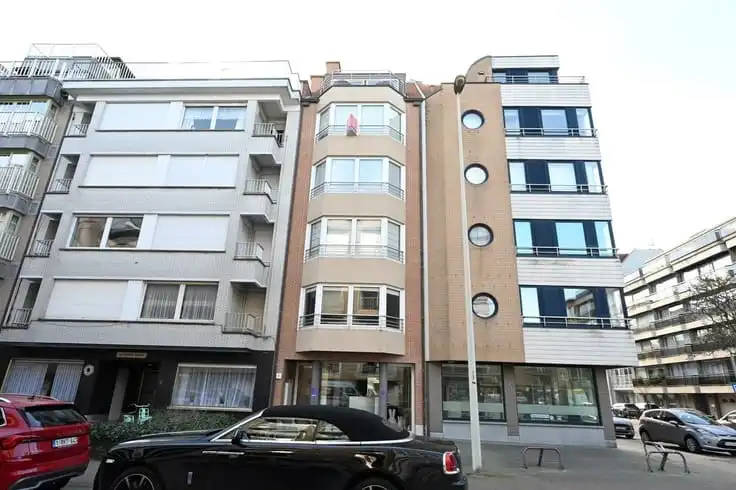 Gemeubeld appartement vlakbij het strand en de Lippenslaan foto 8