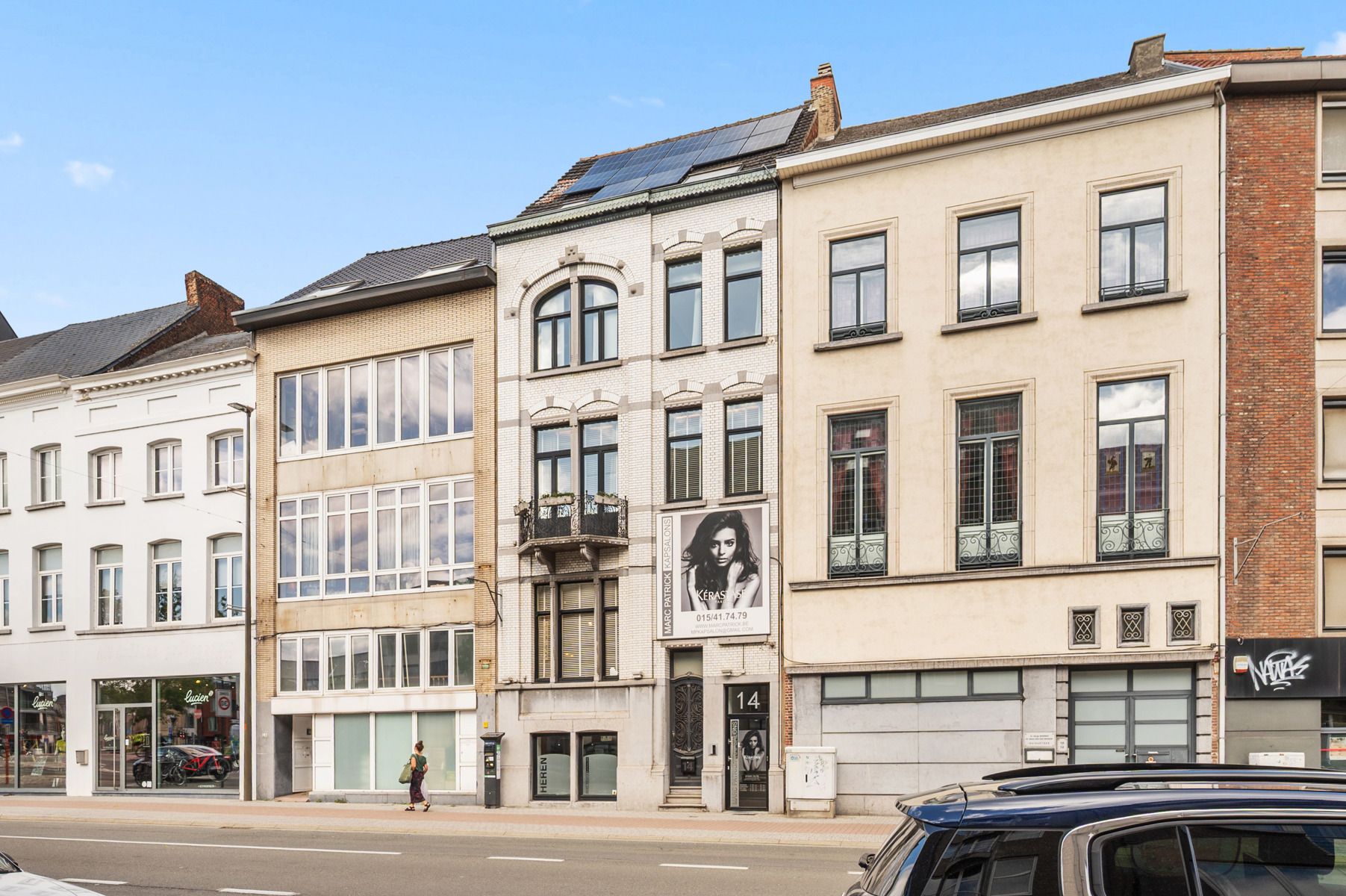 Prachtig herenhuis met handelsruimte te MECHELEN foto {{pictureIndex}}