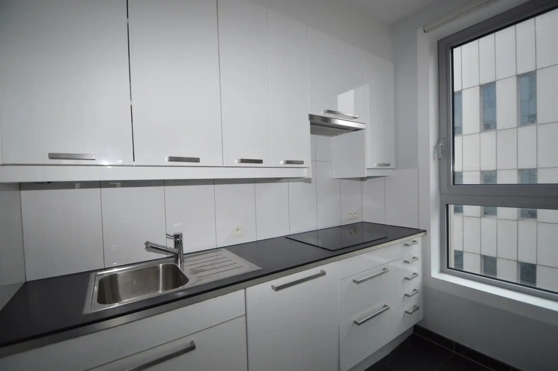 ANTWERPEN - Appartement op het Eilandje foto 3