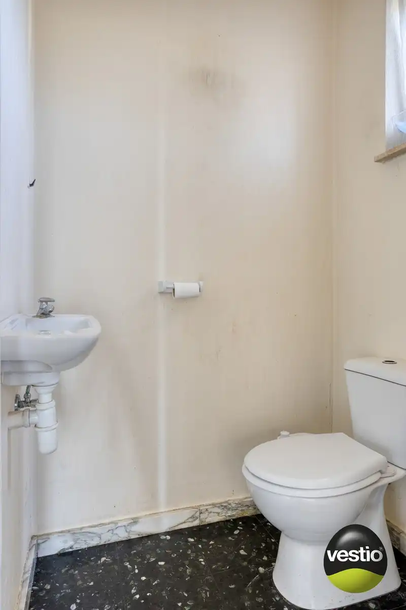 RUIME OPEN BEBOUWING (OB) MET 3 SLAAPKAMERS, GARAGE EN KELDER OP HOEKPERCEEEL VAN 6A67CA. foto 14