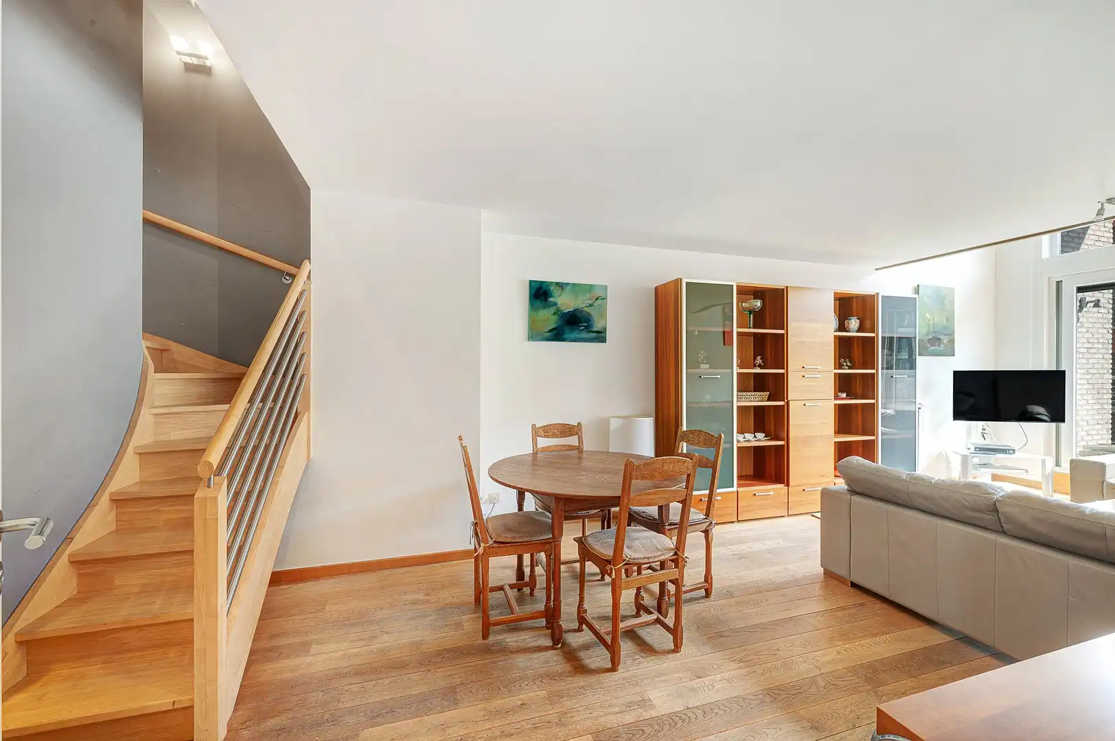 Lichtrijk mezzanine-appartement met 3 slaapkamers op topligging. foto 7