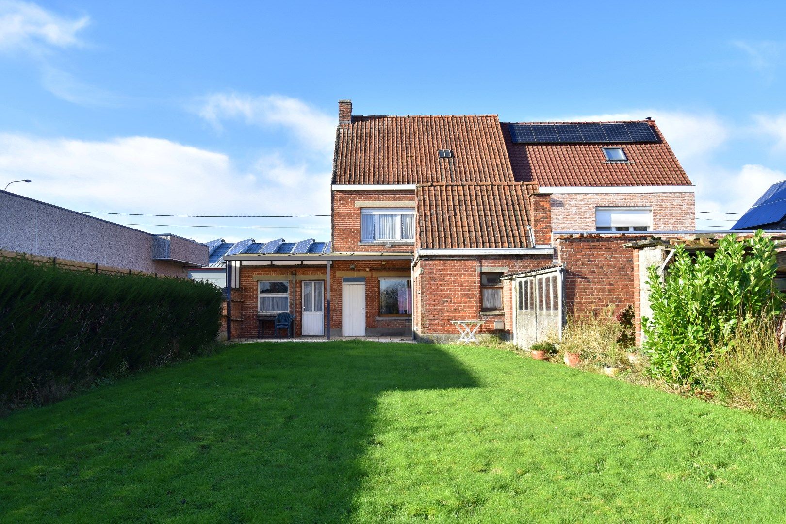 Kloeke woning op 1090 m² met veel potentieel te koop in Kuurne foto 15