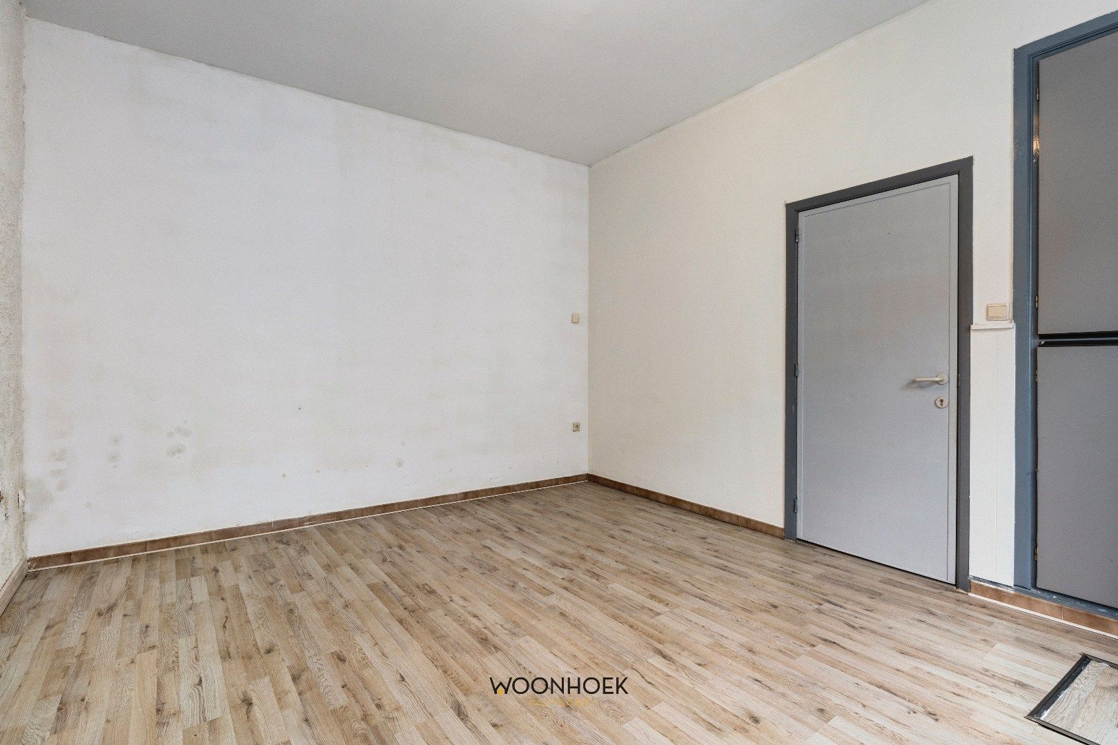 Centraal gelegen woning met 2 slpk en 2 badkamers te Zele! foto 11