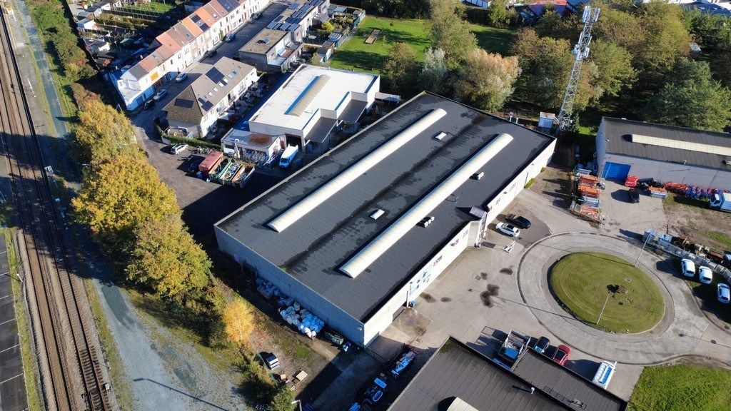 Bedrijfsgebouw met rolbrug te huur nabij centrum van Gent foto 22