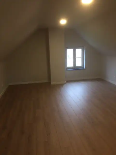 Vrijstaande woning te huur met 3 slaapkamers. foto 23