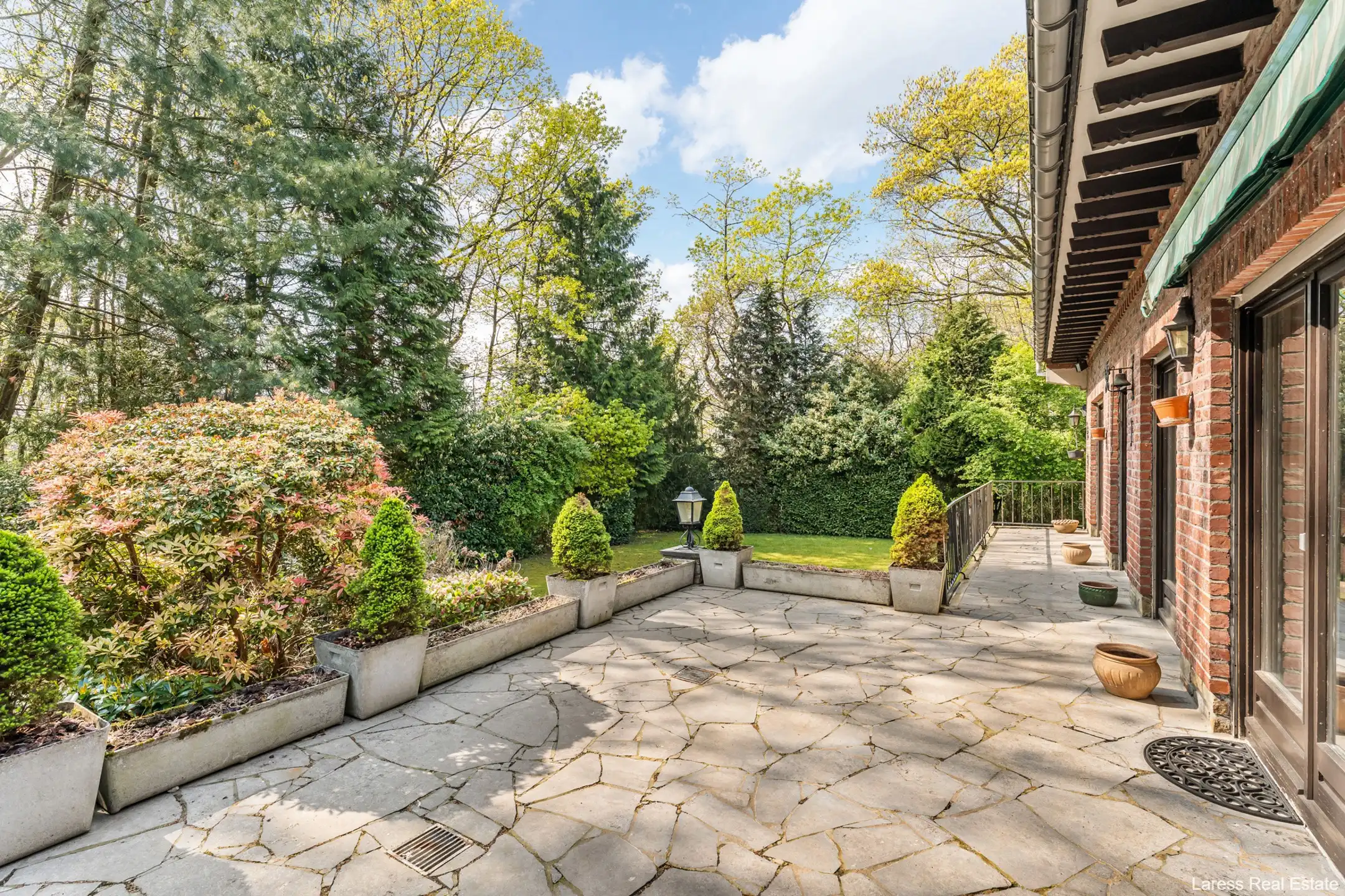 Villa te koop foto 23