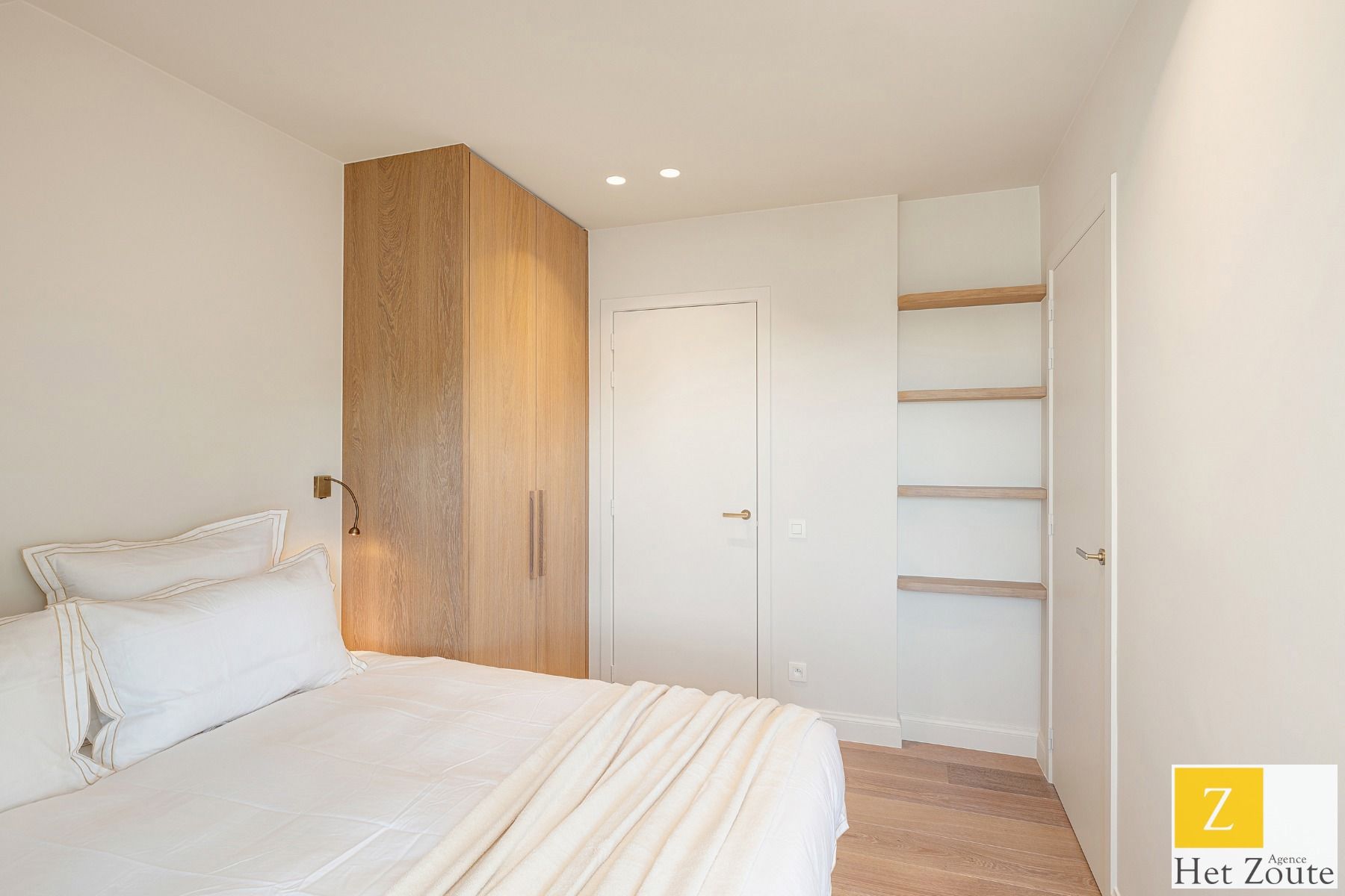 Gezellig appartement met zicht op het Zegemeer te Knokke foto 10