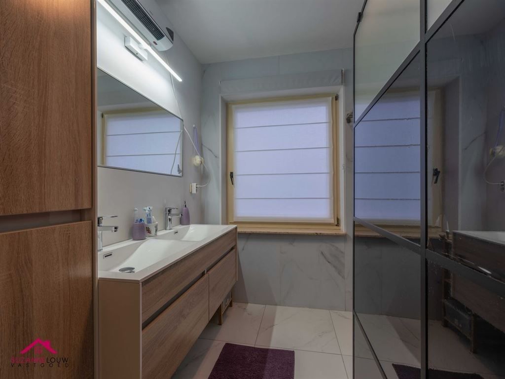 Charmante, vrijstaande woning foto 29