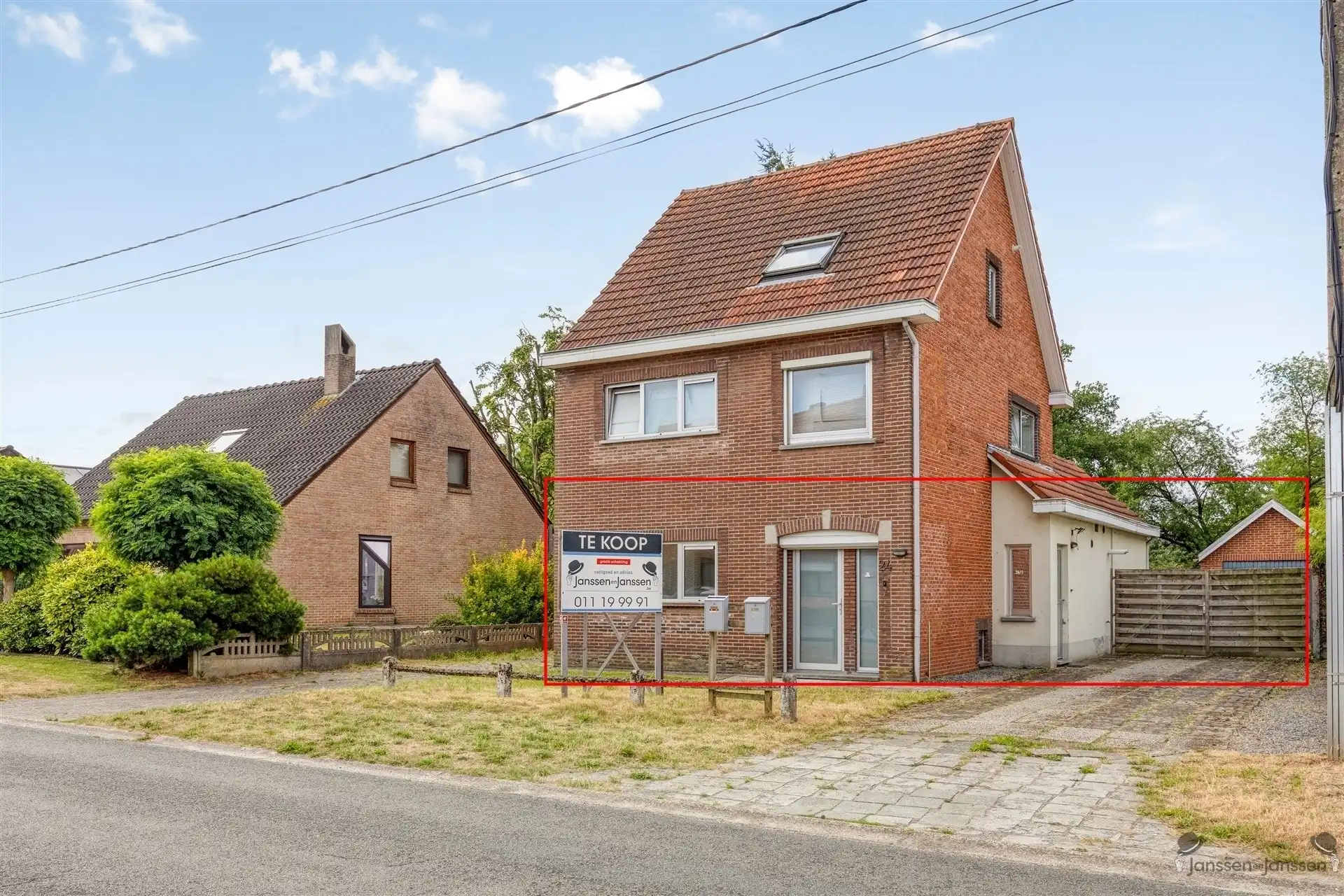 Rustig gelegen gelijkvloers appartement te Leopoldsburg foto 2