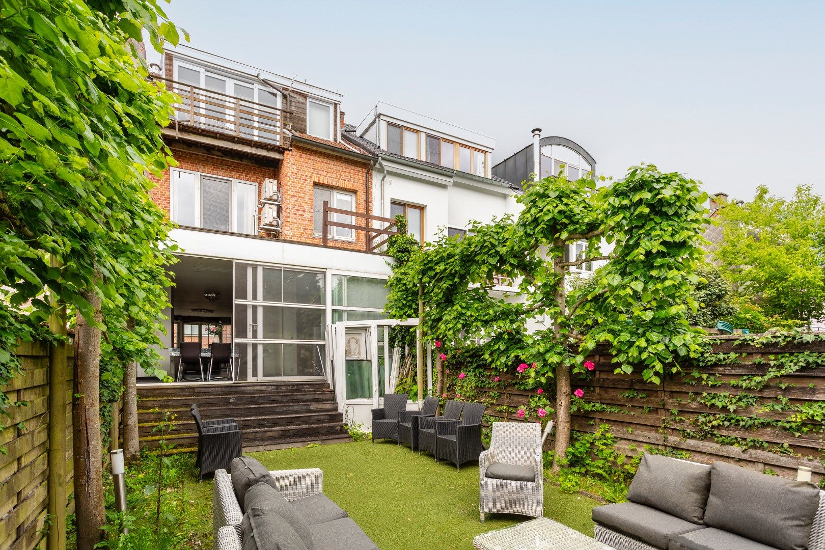 Luxe herenhuis in de groene rand van Wilrijk foto 20