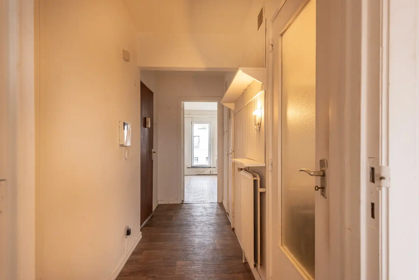 éénslaapkamerappartement met 2 terrassen  foto 3