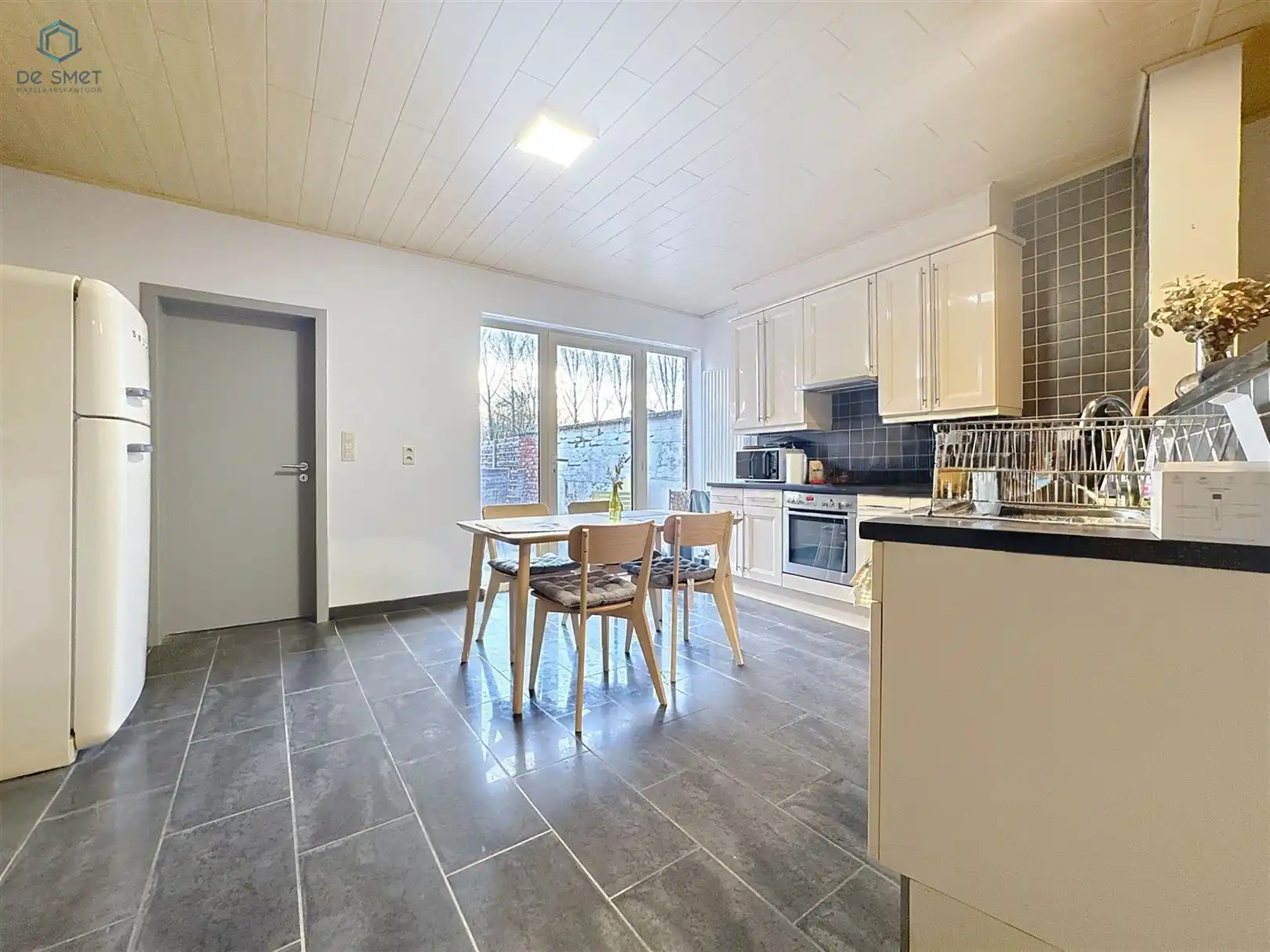 Ruime, solide woning met 4 slaapkamers en grote tuin te Brakel foto 4