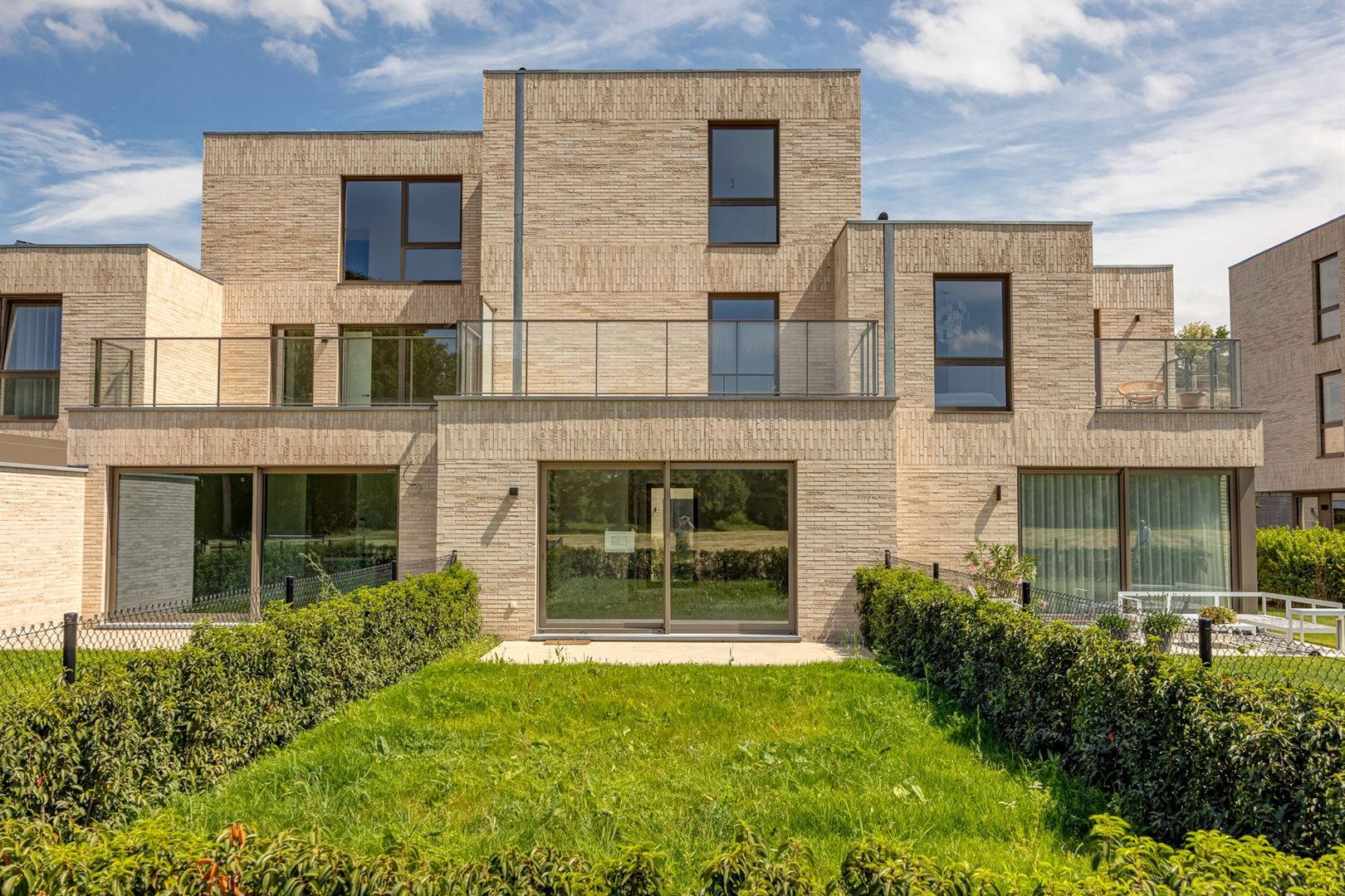 Wonen in het groen van 's-Gravenwezel stijlvol, duurzaam en rustgevend foto 13
