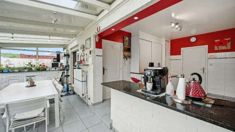 Landhuis  van 210m² op een perceel van 14a72ca foto 10