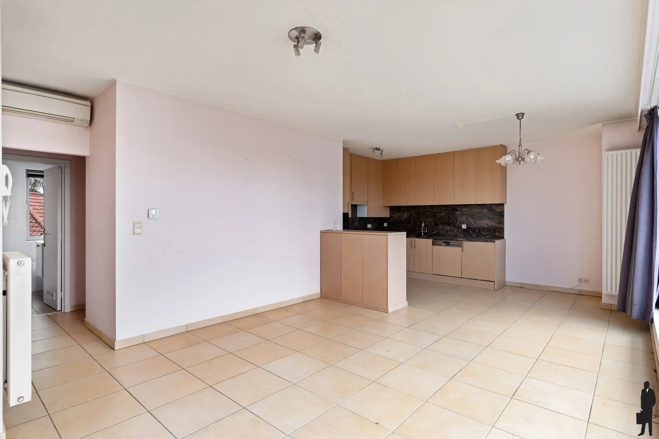 Centraal gelegen app met zicht op het Marktplein van Mortsel foto 7