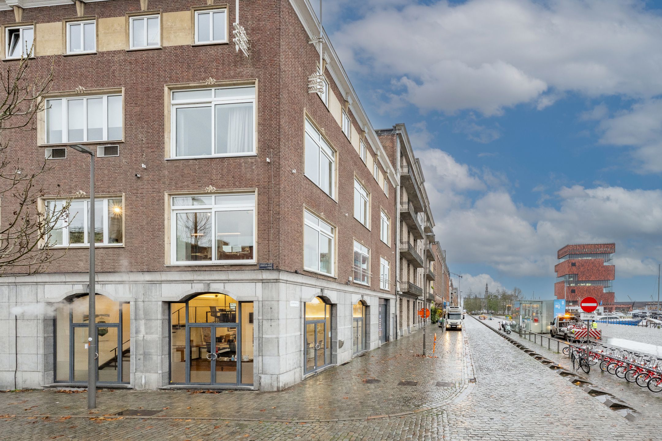 Exclusief kantoor met mezzanine op toplocatie  foto 13