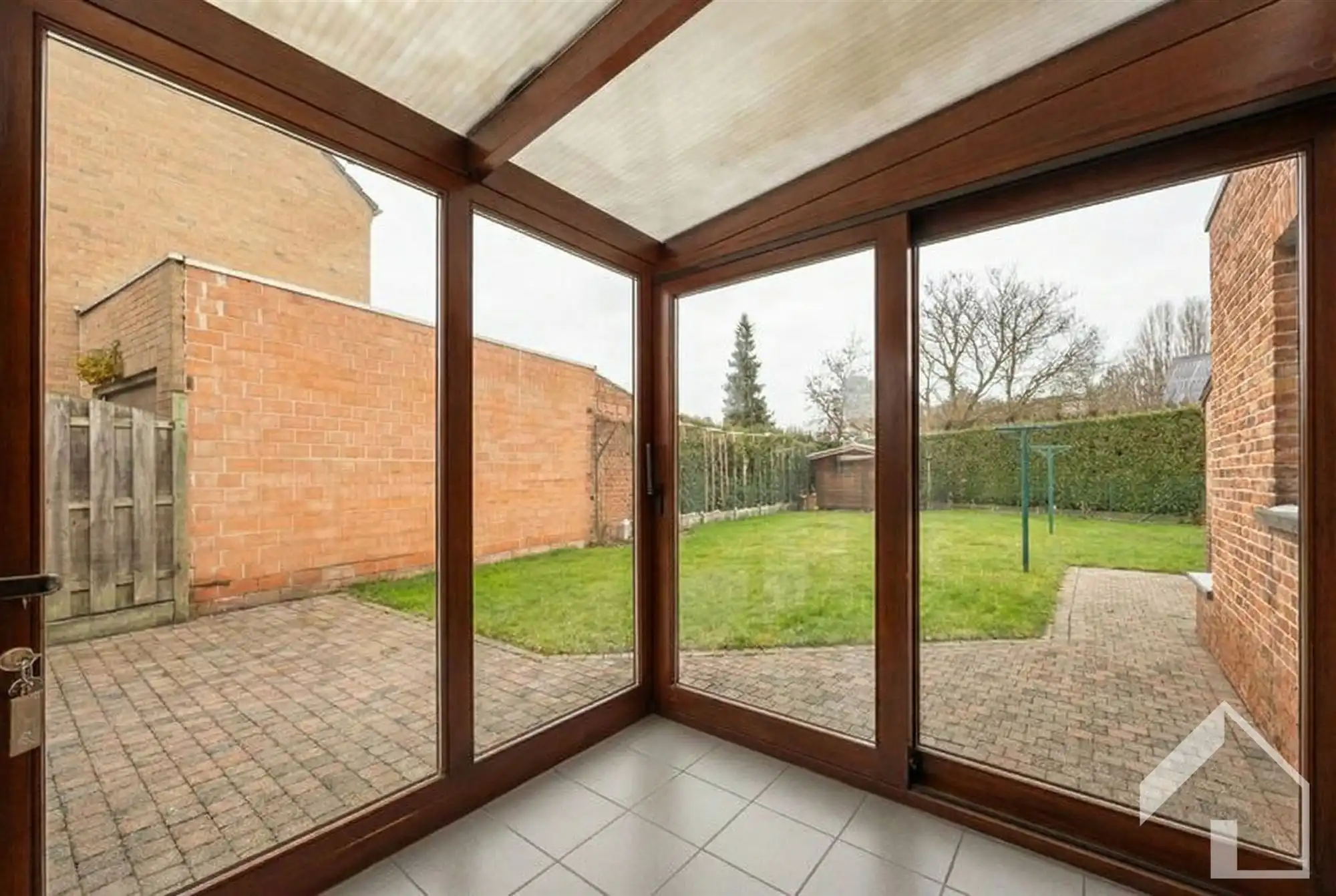 Op te frissen woning op top locatie! foto 16