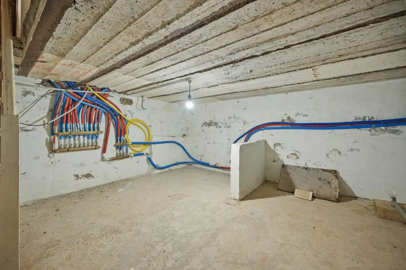 Gerenoveerde HOB met tuin, garage en 3 slpks met opslagmog. foto 27