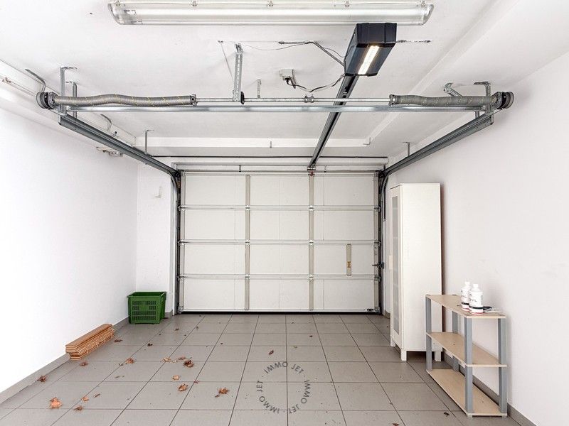 Ruime bel-etagewoning met 3 slaapkamers, tuin en garage foto 24