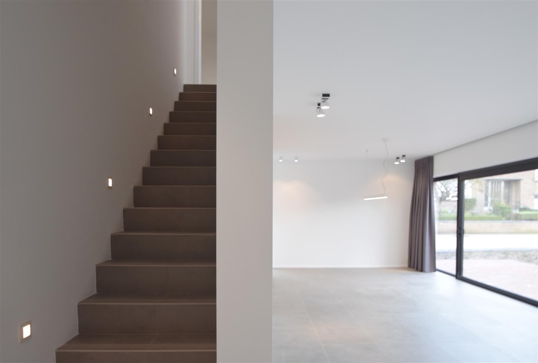 Moderne woning te Kanne  foto 12