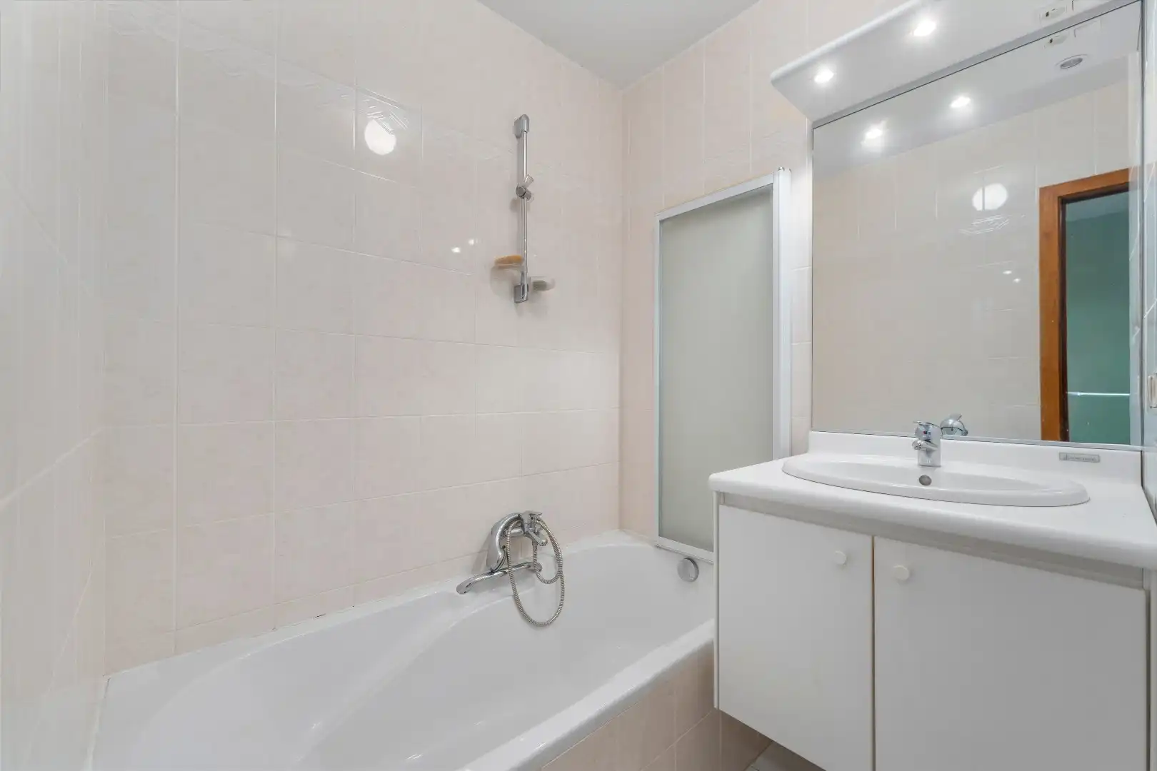 Zuidgericht appartement met mooi terras foto 10