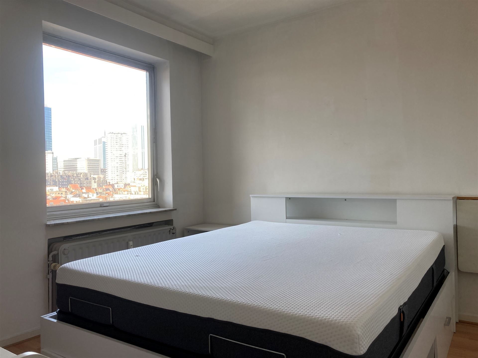 Mooi gemeubeld appartement op de 8de verdieping met een prachtig zicht op de Square foto 26