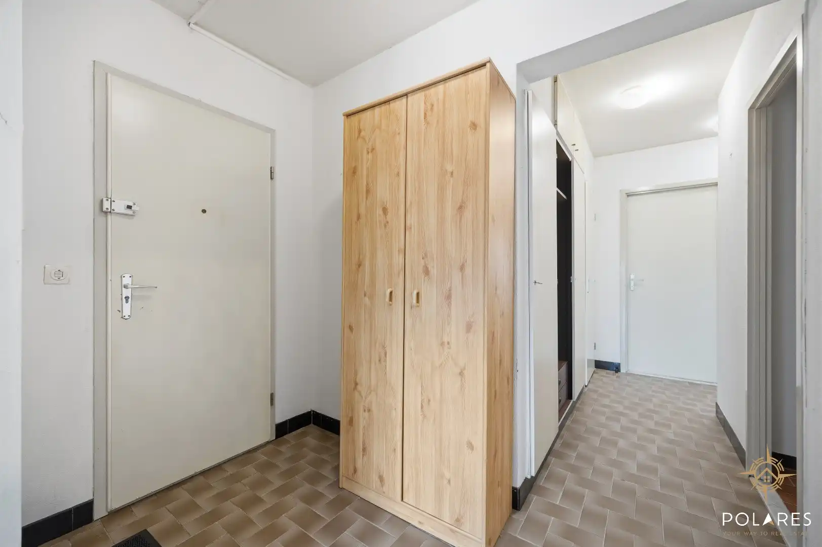 Tweeslaapkamerappartement met kelder én garagebox op een centrale ligging foto 3