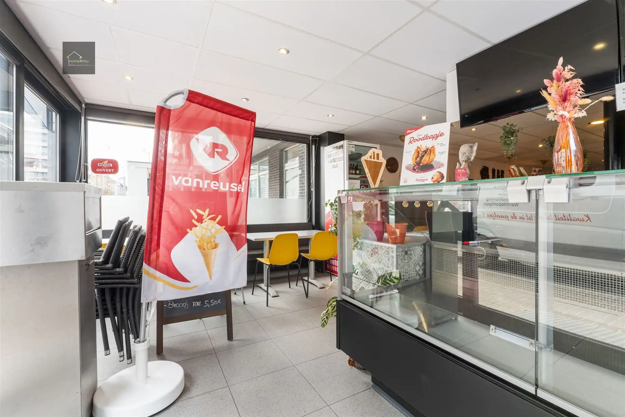 Handelspand op 50m van het strand! foto 9