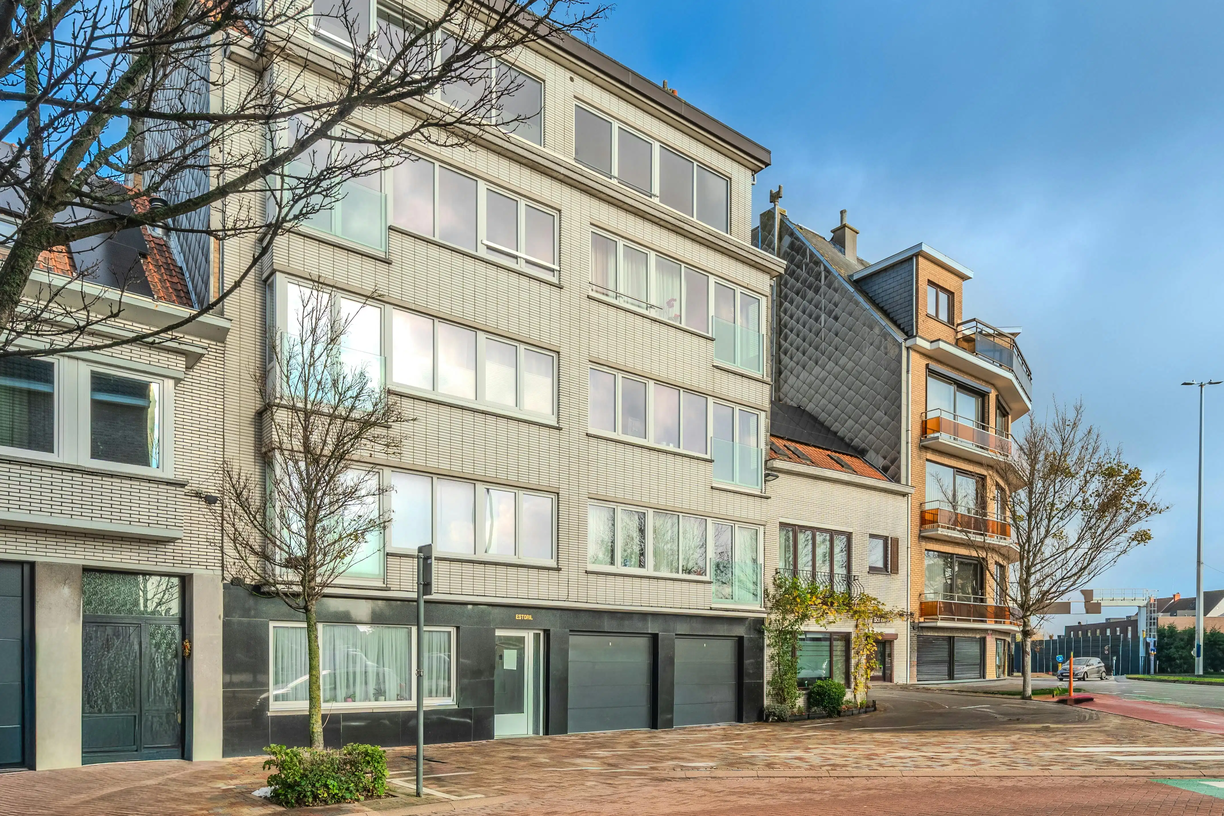 Instapklaar 2-slaapkamerappartement te Oostende foto 12