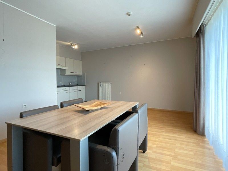 Serviceflat in centrum Beveren foto 6