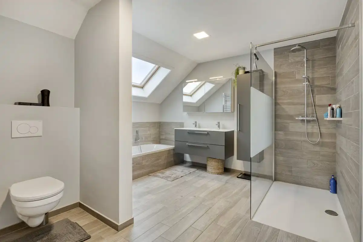 Modern alleenstaand huis te koop in Oppuurs foto 7