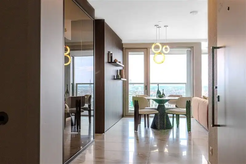 High-end gemeubeld 1-slaapkamerappartement in de iconische Antwerp Tower foto 6
