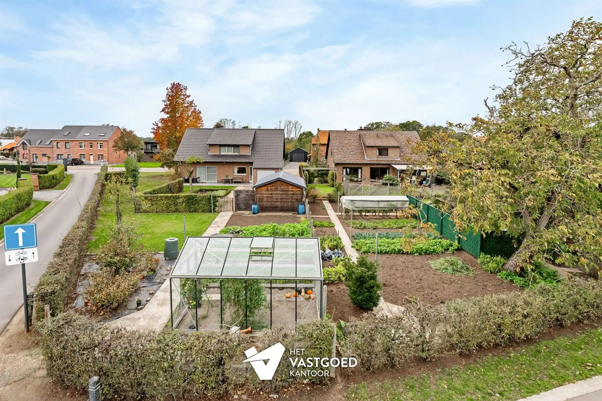 PERFECT ONDERHOUDEN WONING MET 4 SLAAPKAMERS OP EEN RUIM HOEKPERCEEL VAN 12A75 EN CENTRALE LIGGING TE LUMMEN foto 30