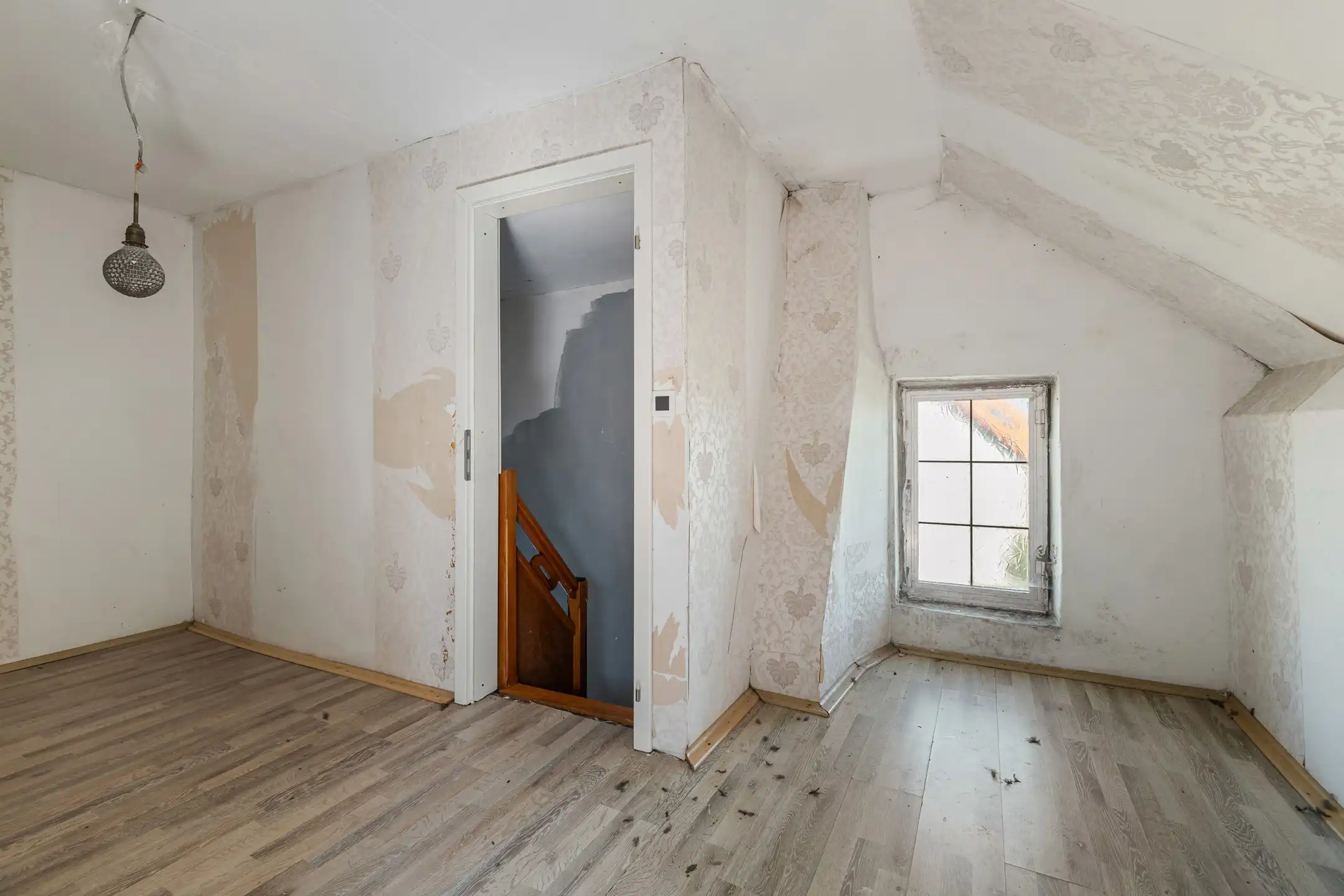 Halfvrijstaande woning in het centrum van Riemst foto 28