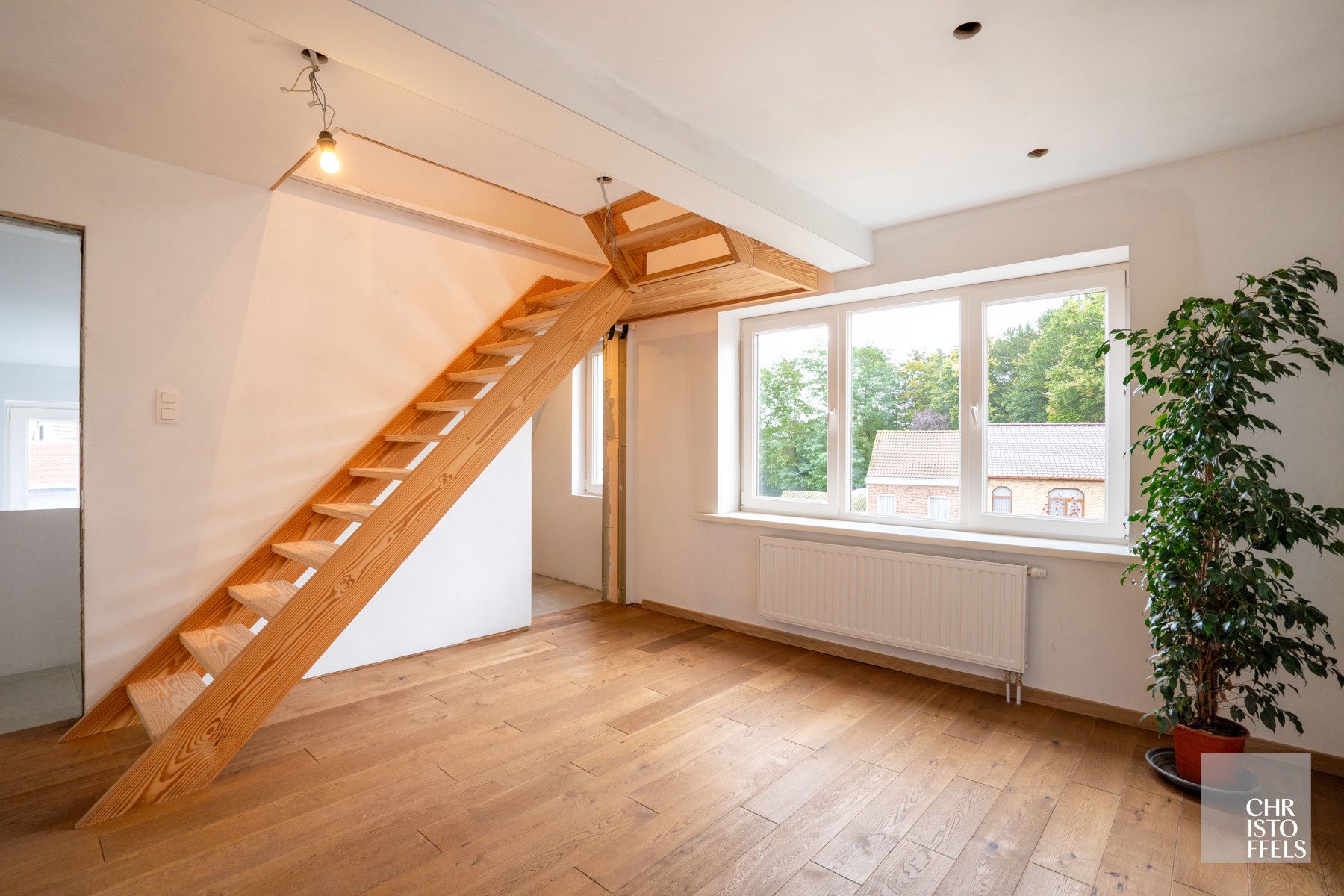 Charmant gerenoveerde gezinswoning met 3 slaapkamers!  foto 13